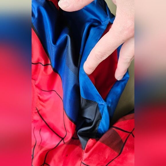 Marvel spider man wind breaker - Picture 5 of 7